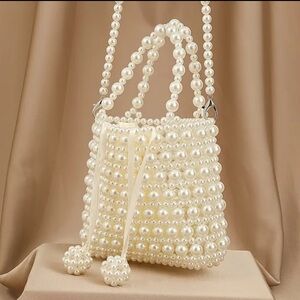 Elegant Pearl Beaded Handbag